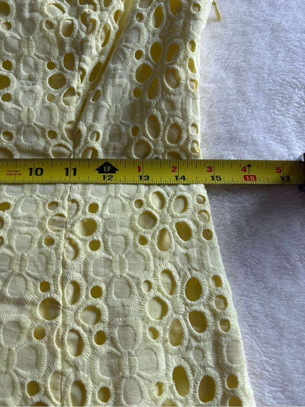 Tommy Hilfiger Butter Yellow Eyelet V-Neck Sleeveless Mini Dress - Picture 11 of 17